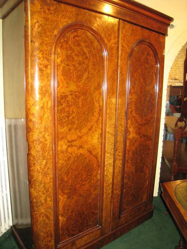 Mobilier classique anglais Biéville-en-Auge