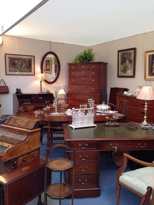 Des objets d'art anciens et des créations artistiques rares